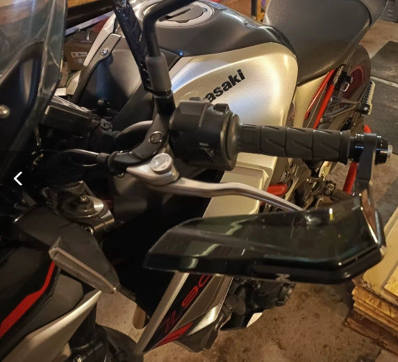 Protège main Z900