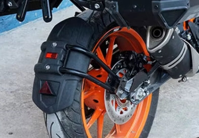 Garde boue arrière Duke 390 KTM