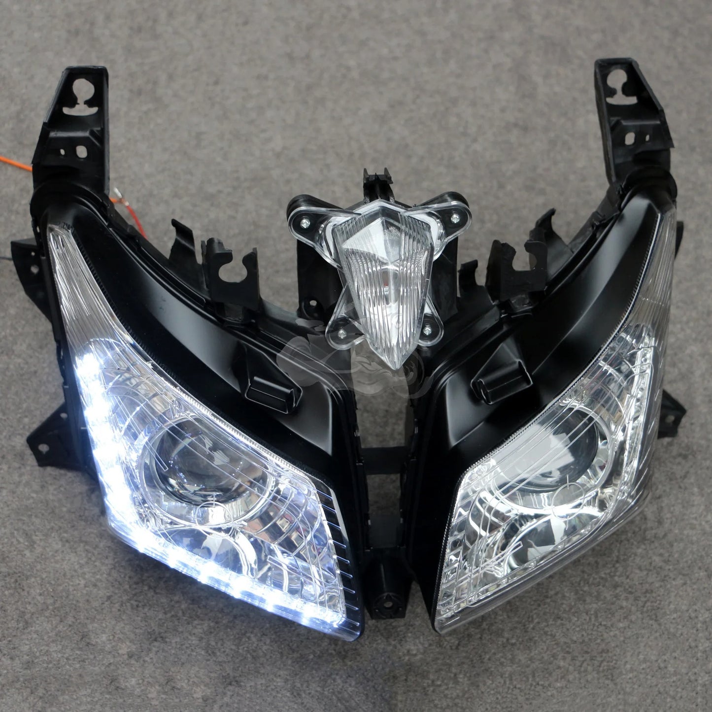 Phare TMAX 530 LED